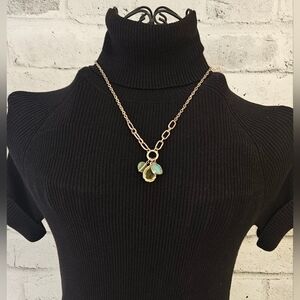 MEXX Gold Tone Charm Cluster Necklace – Faceted Stones & Modern Chain